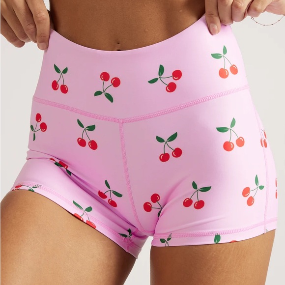 Voxy Very Berry shorts - Picture 2 of 2